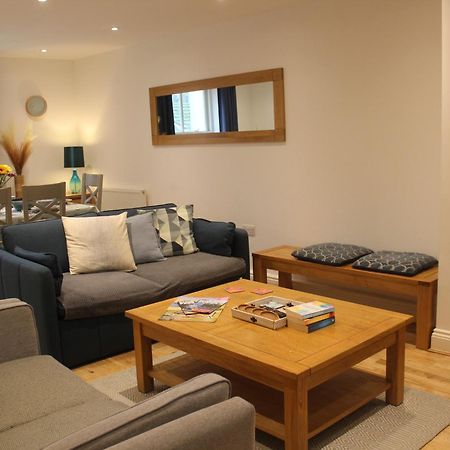 Stylish Flat In Central Tenby & Free Parking Kültér fotó